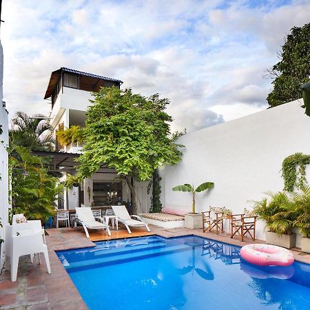 مبيت وإفطار هوندا Casa Amberes المظهر الخارجي الصورة