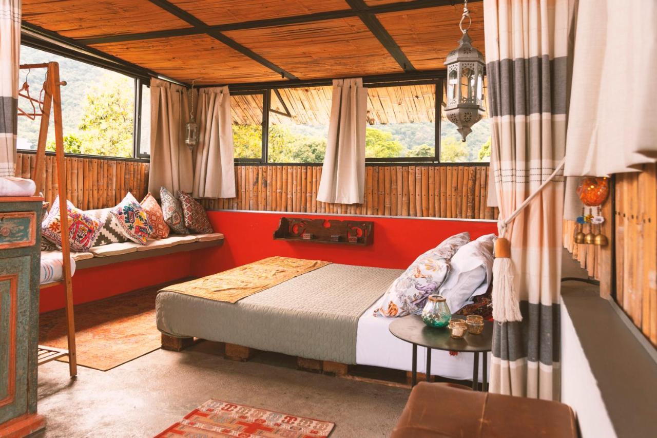مبيت وإفطار هوندا Casa Amberes المظهر الخارجي الصورة